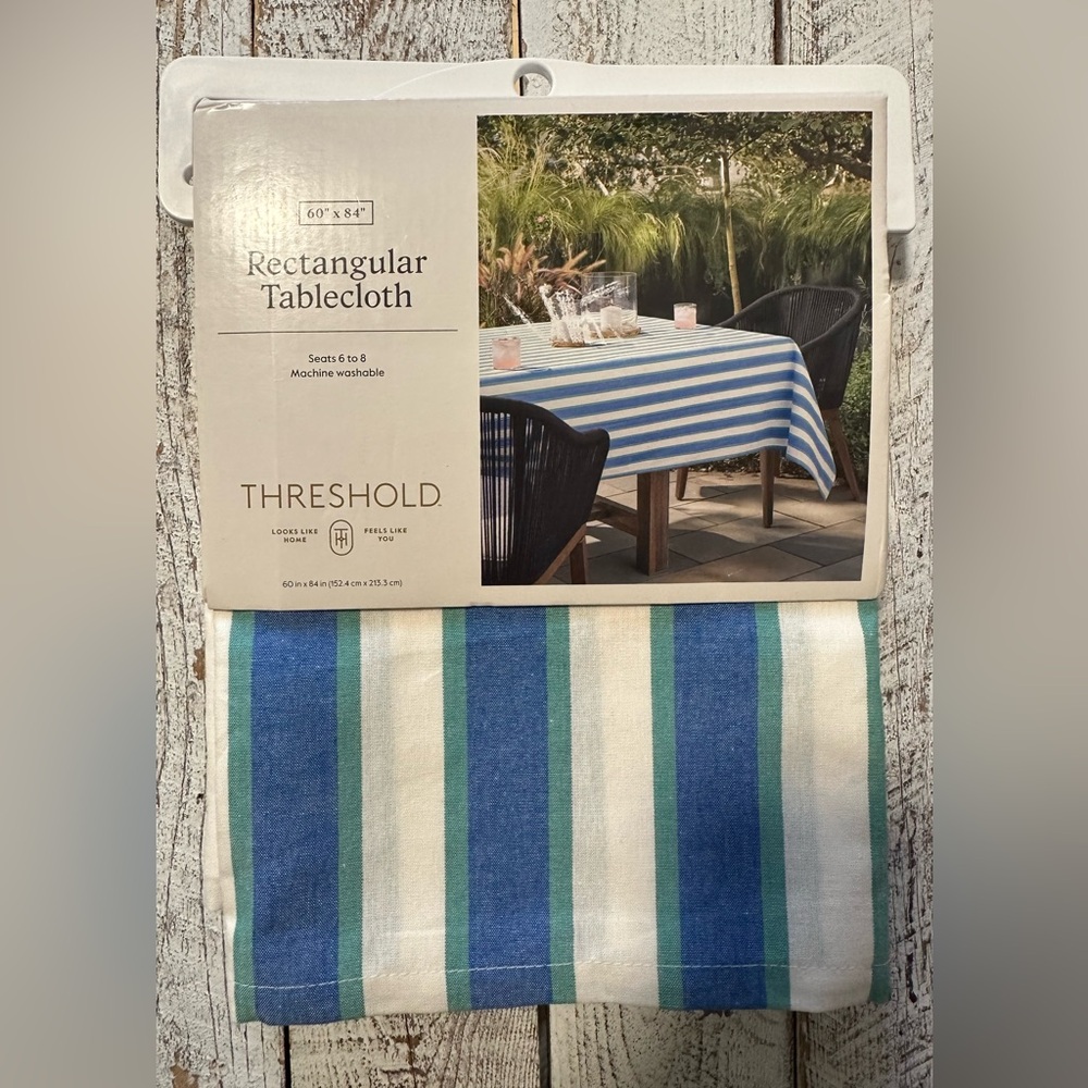 Rectangular Table Cloth with Matching Snack Bowl set - NIP - Picture 2 of 6